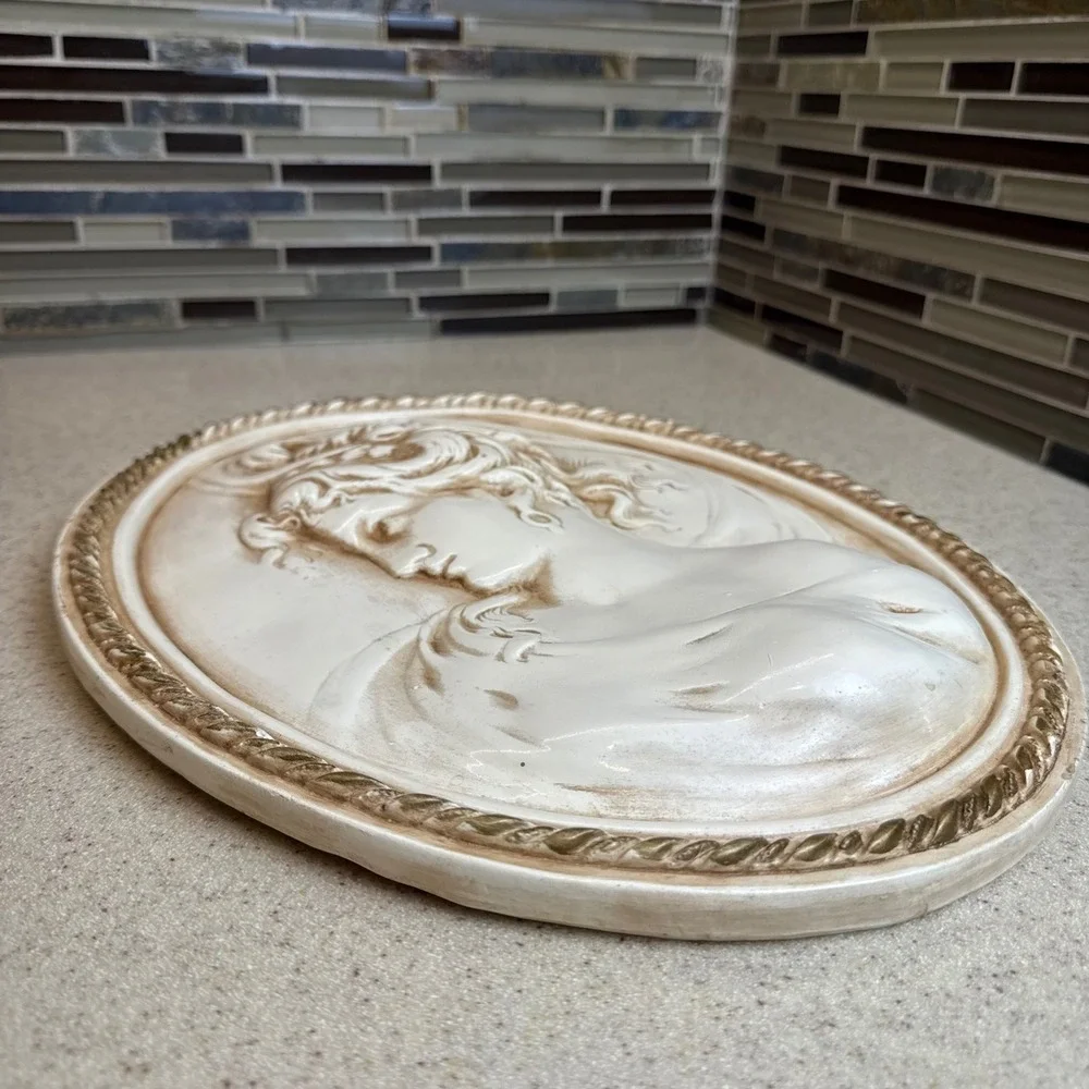 Vintage Cameo Style Oval Wall Plaque Relief Woman Profile Ivory Gold Rope Edge